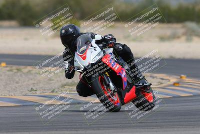 media/Mar-14-2024-Racers Edge (Thu) [[4dba5072a2]]/B Group/Session 3 Turn 4/